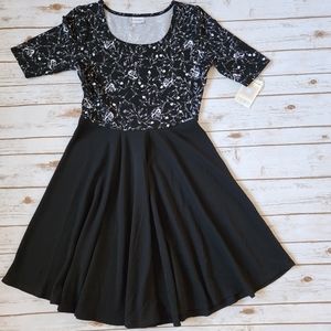 Black / White Floral Dress 2XL